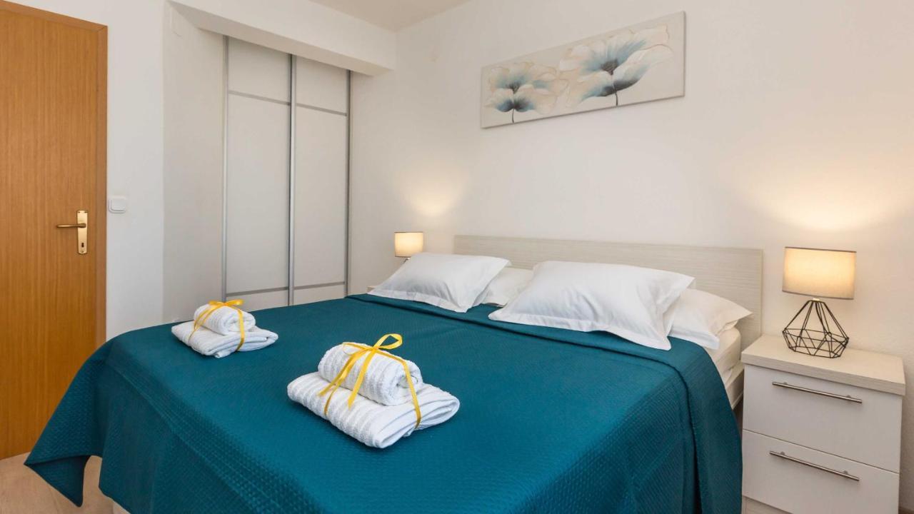 Apartments Lana Makarska Esterno foto