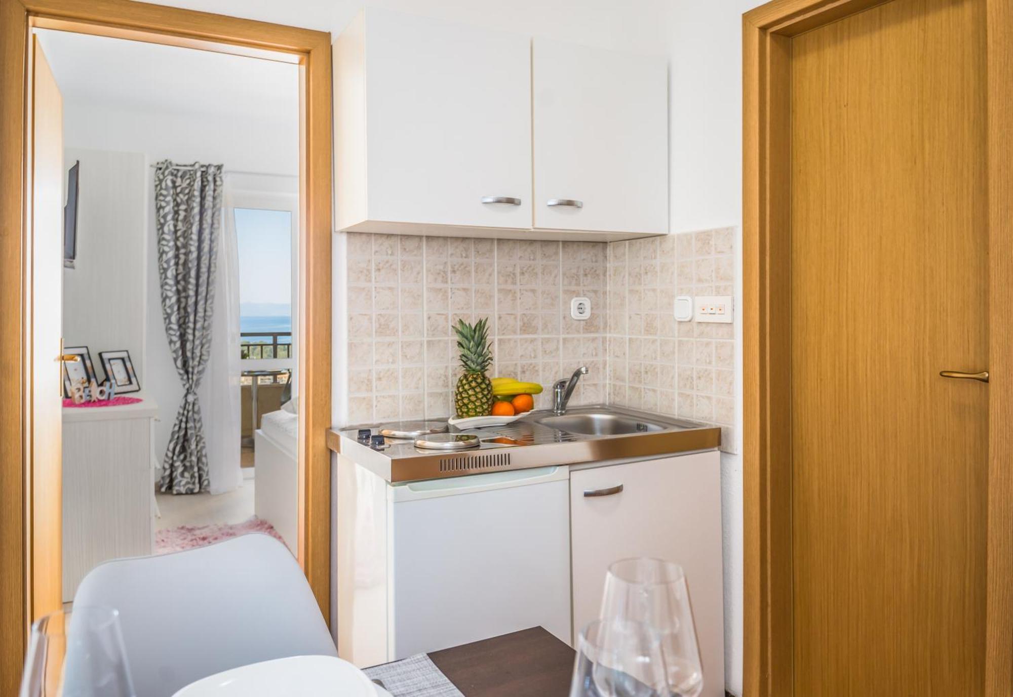 Apartments Lana Makarska Esterno foto