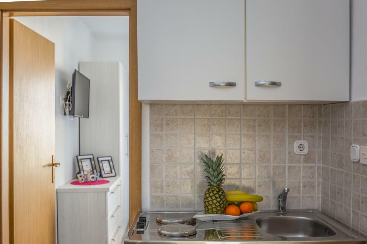 Apartments Lana Makarska Esterno foto