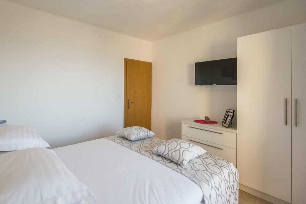 Apartments Lana Makarska Esterno foto